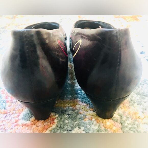 LORENZO BANFI Vintage Brown Leather Flats Circular Colorful Cutouts 36.5 Sz 6 - Picture 4 of 6